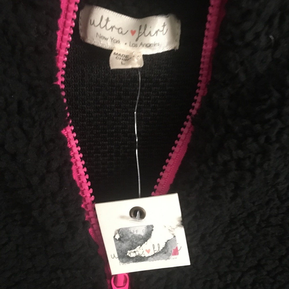 Ultra Flirt Sherpa sweater really cute - Picture 3 of 3